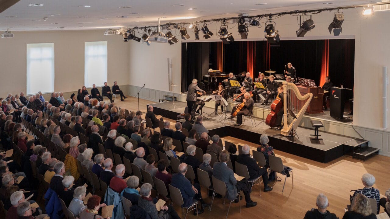 Konzert des Offenburger Ensembles im Salmen vor Zuschauern